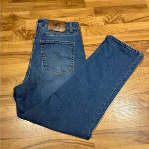 Frye High Rise Straight Leg Jean Size 12/31
